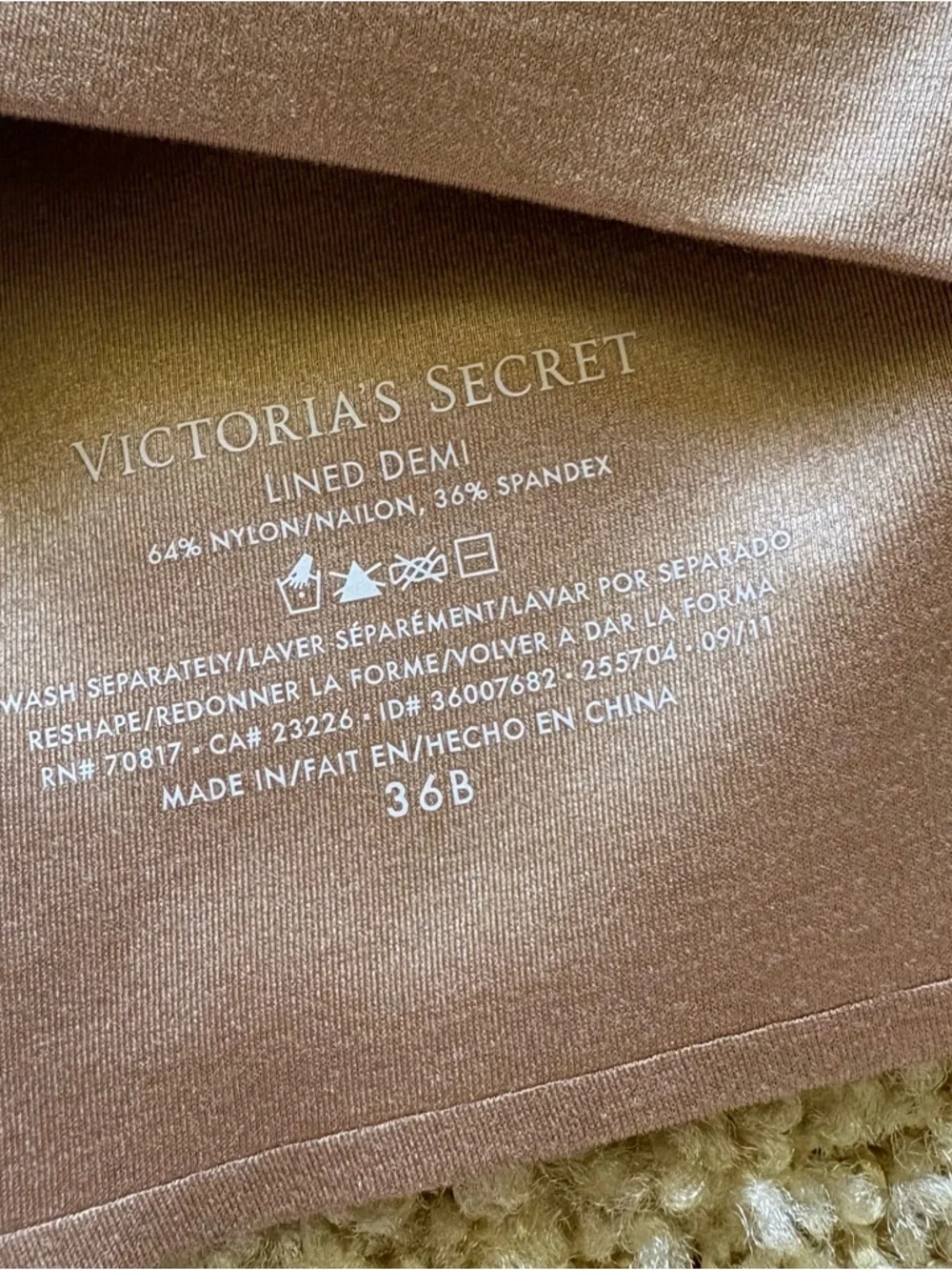 Victoria’s Secret Lined Demi Bra 36B Nude Wireless Smooth T Shirt‎ Bra NWT
